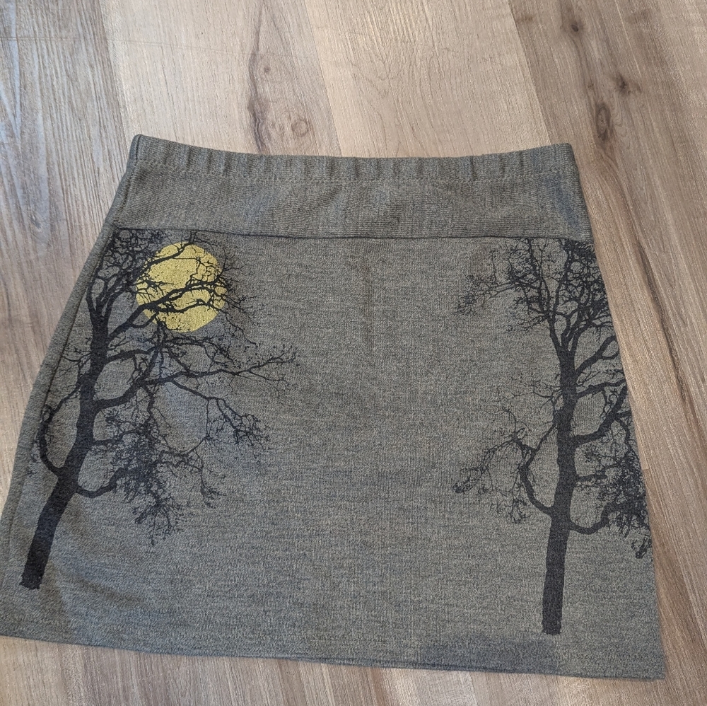 Gray Tree Print Skirt Vancouver Island
